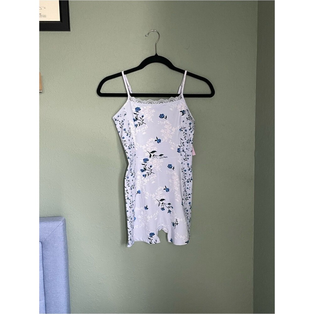New Wild Fable Butterbliss Lace Trim Floral Romper Bodysuit Size XS Blue